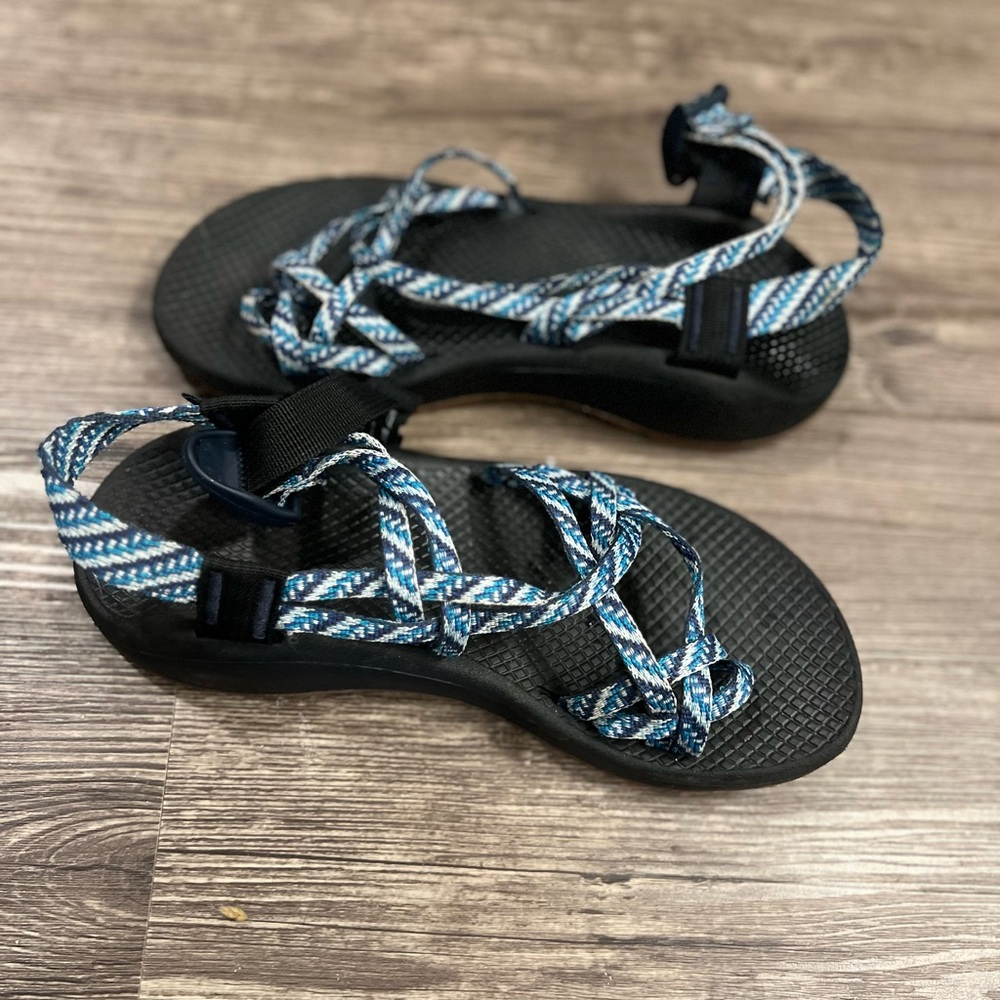 Chaco’s Black and Blue Women's z- strap Sandals